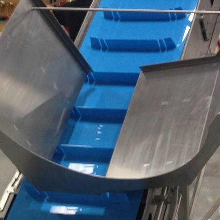 Cutting & Elevating Conveyor by HART Design & Manufacturing